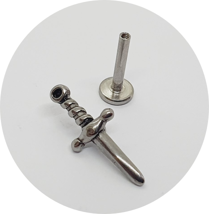 Labret Adaga - Natural e PVD Gold