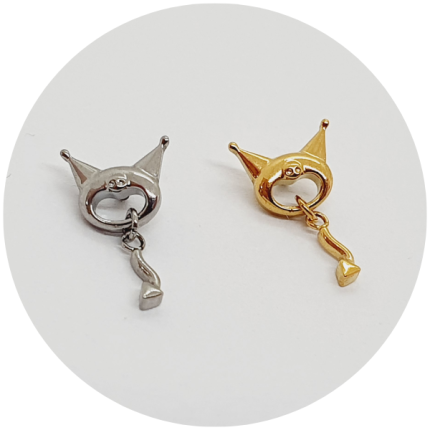 Coleção Hello Kitty - Labret Kuromi com pingente - Natural ou PVD Gold