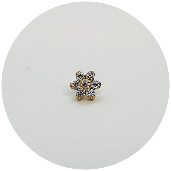 T3979 LABRET MINI FLOR CENTRO FLAT PVD GOLD - Imagem 1